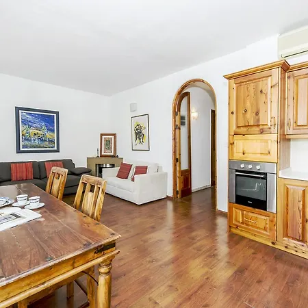 Beautiful Bedrooms In Shared Flat, Theoria Travel سليمة